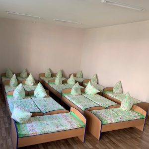 IET nr. 32 a fost dotată cu 100 de saltele terapeutice pentru copii